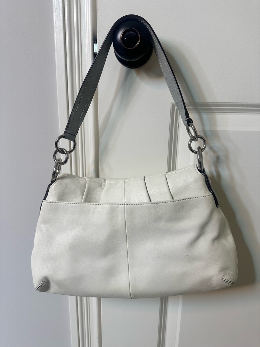 Coach Vintage leather soho White Grey Kristin Pleated Soho Hobo Buckle Bag Y2K - Picture 4 of 12